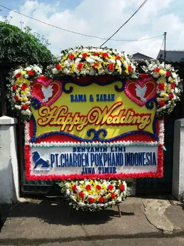 Karangan Bunga Pernikahan Tajur